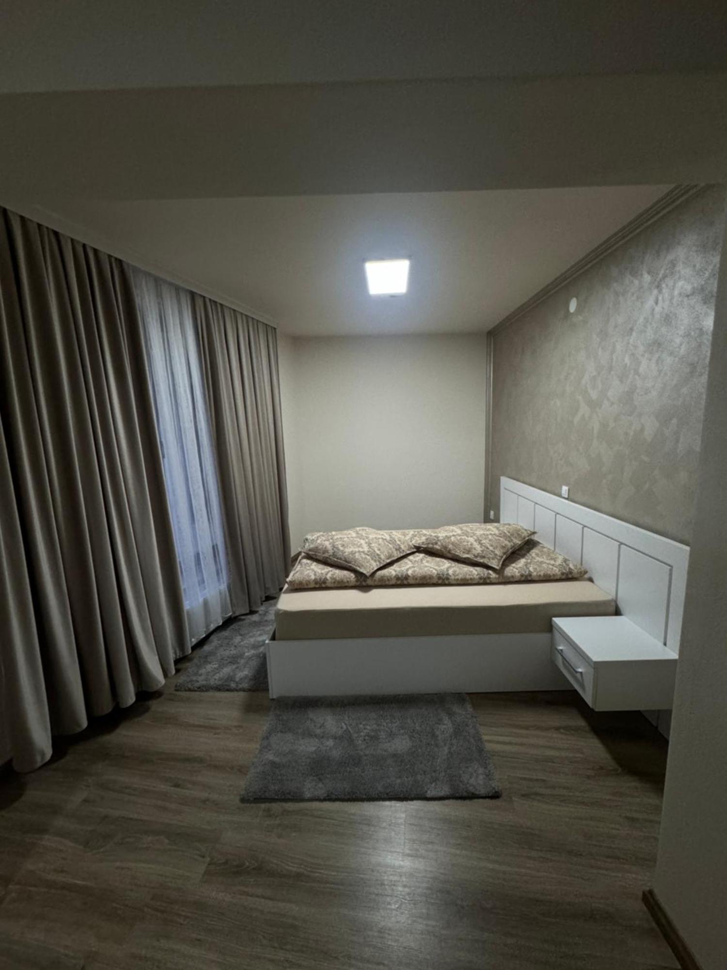 Conacul Pestera Ursilor Chiscau Exterior foto